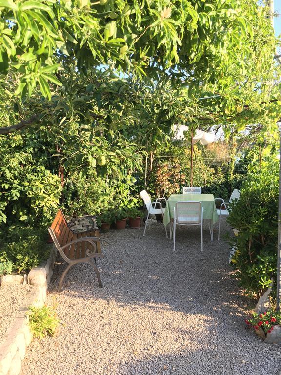 Apartment Biserka Barbat na Rabu Eksteriør bilde