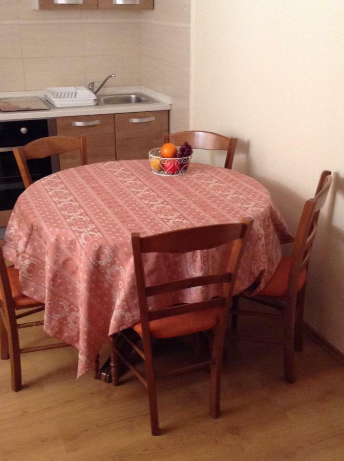 Apartment Biserka Barbat na Rabu Eksteriør bilde
