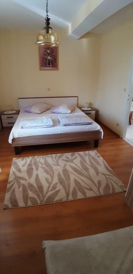 Apartment Biserka Barbat na Rabu Eksteriør bilde